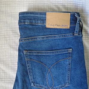 Calvin Klein Jean Capris